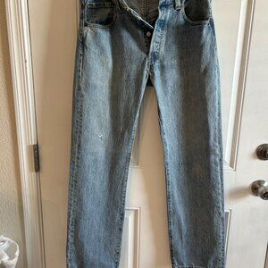 Levi’s Mens 501 Button Fly Original Riveted Jeans 33W 32L